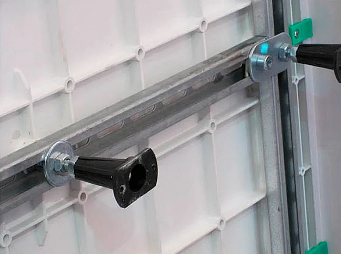 TRAY-M-R-90-ML Каркас, ножки для SMC поддона